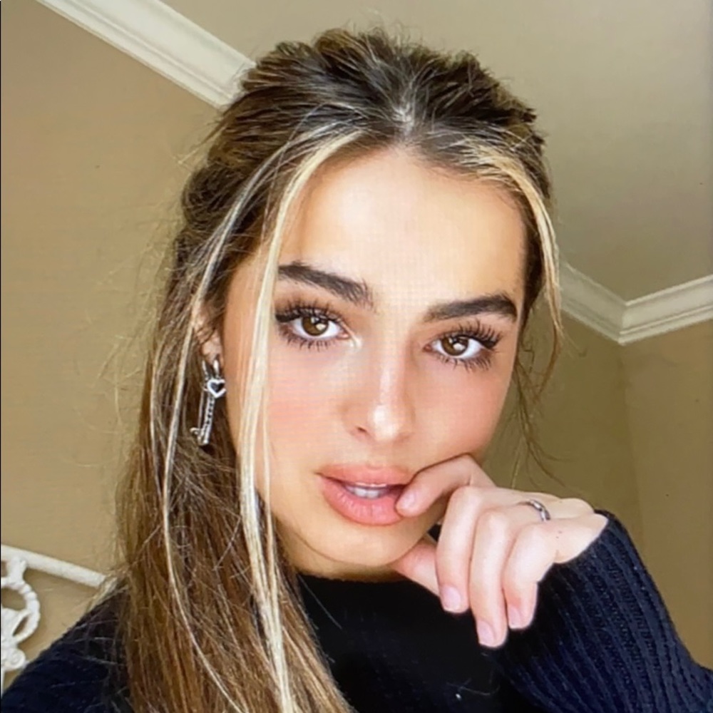 Meet your Posher, Rohit